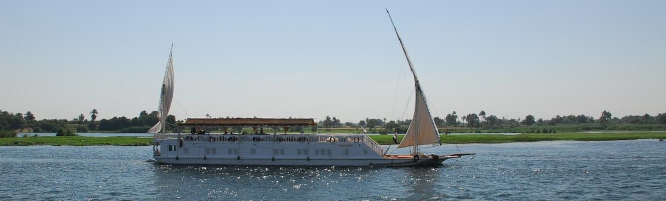 Amoura Dahabiya Nile Cruise | 4 Days Aswan to Esna